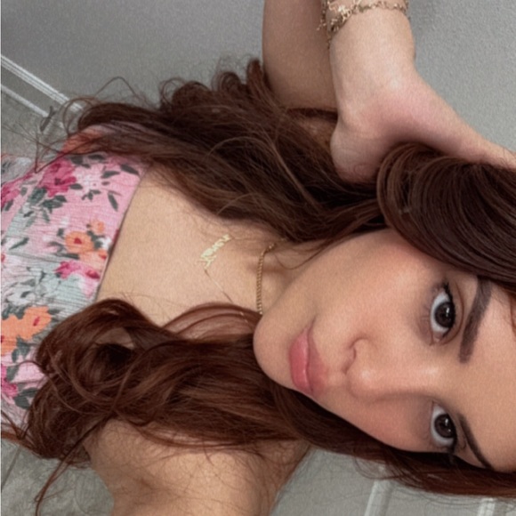 Meet your Posher, Keren - Picture 2 of 3